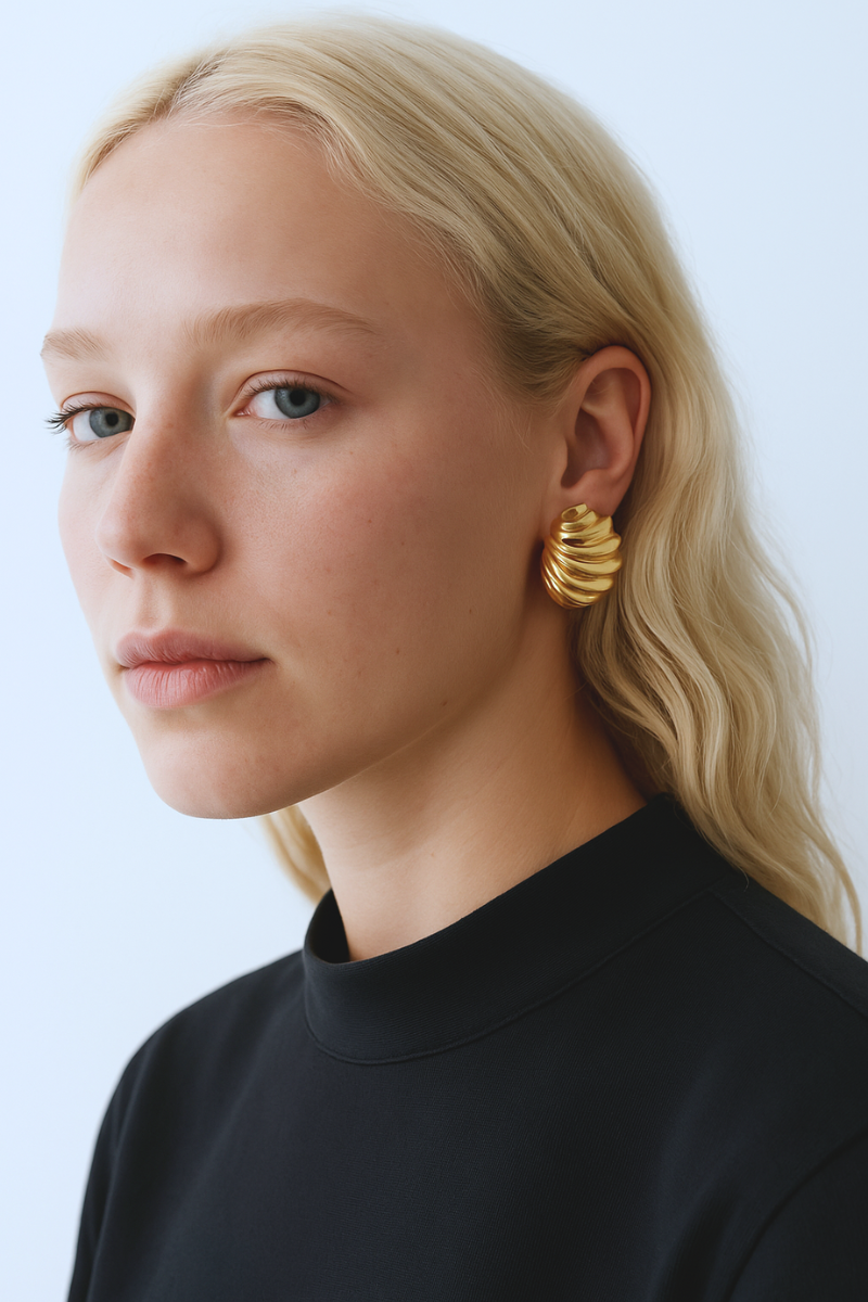 Manner Jewelry Croissant  Earrings