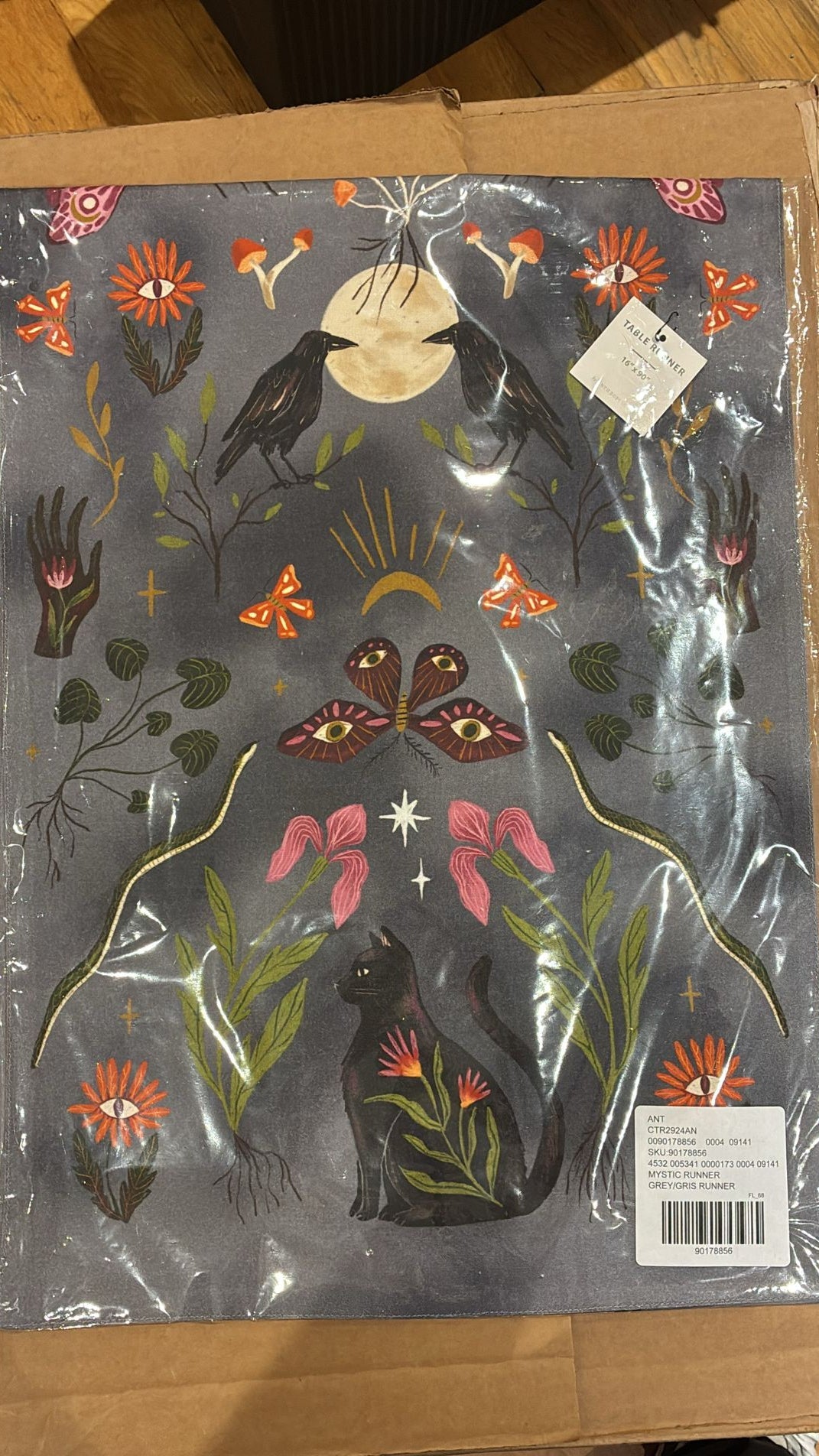 ANTHROPOLOGIE MYSTIC TABLE RUNNER 16X90 NIP BLACK CATS/MUSHROOMS/CROWS BOHO