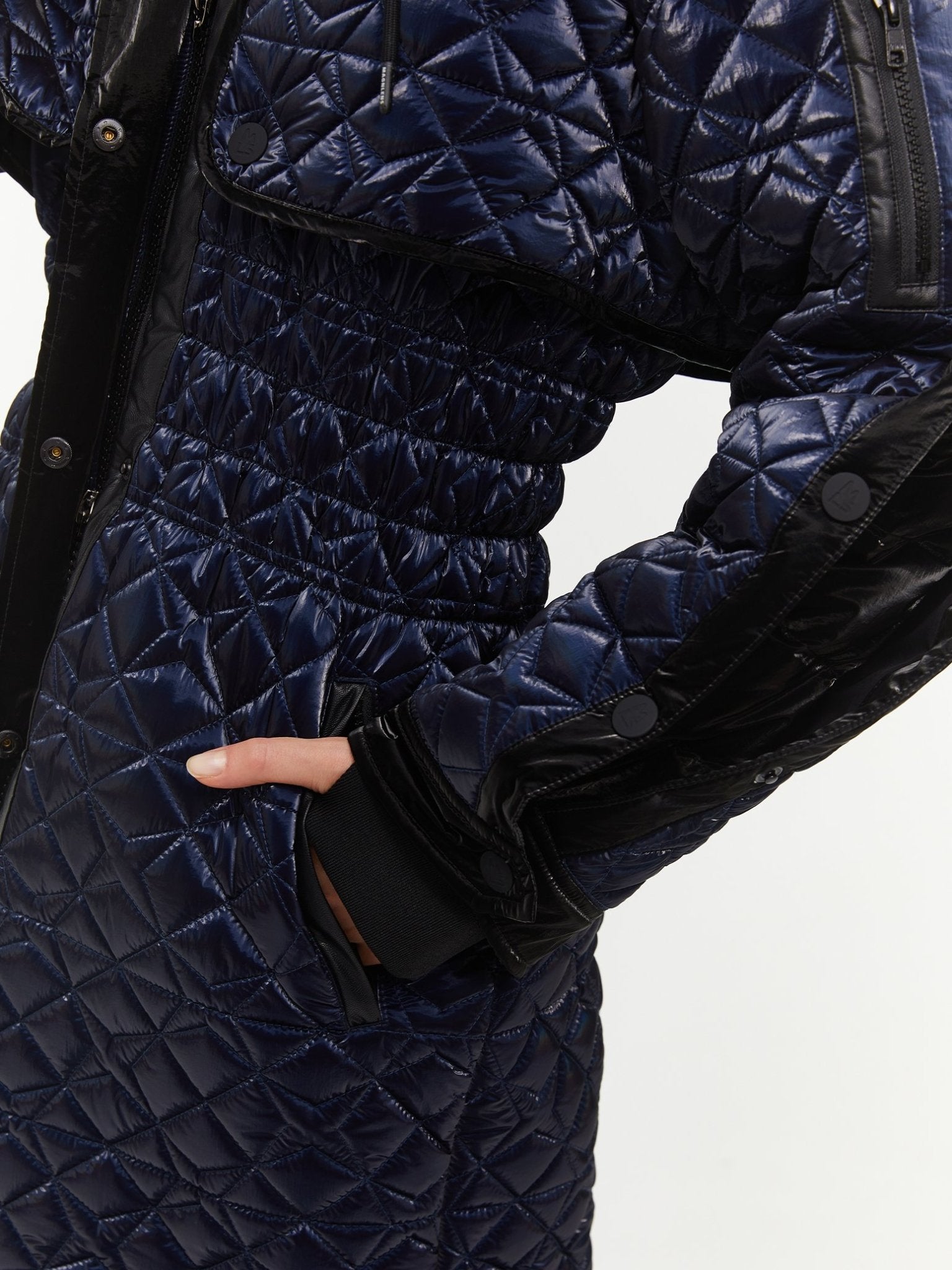 Sculpted Down Jacket - Magnlens